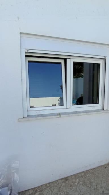 Private Small Studio In Costa De Caparica Kültér fotó