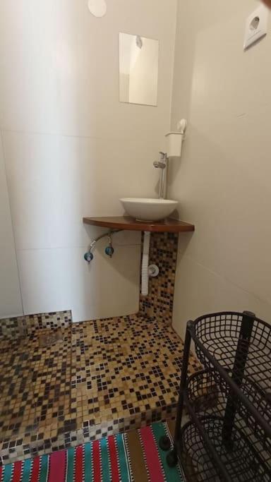Private Small Studio In Costa De Caparica Kültér fotó